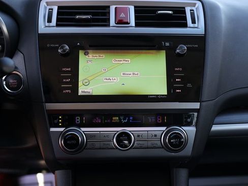 Used 2015 Subaru Legacy 3.6R Limited image 26