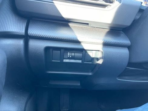 Used 2025 Subaru Crosstrek 2.5i Limited image 18