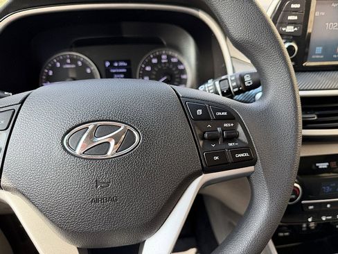 Used 2021 Hyundai Tucson SEL AWD/4WD image 16