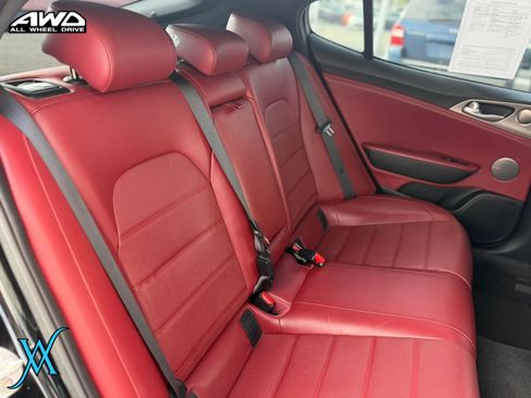 Used 2019 Kia Stinger GT2 AWD/4WD image 20