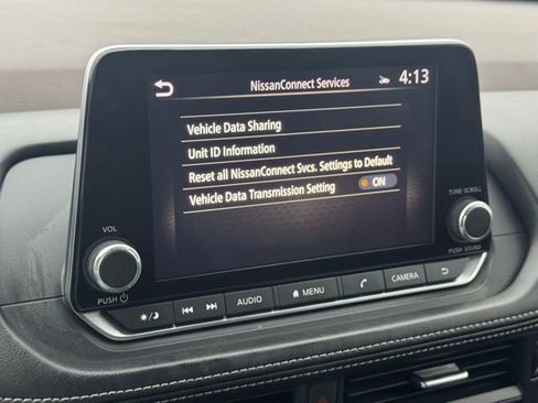 Used 2023 Nissan Rogue SV image 36