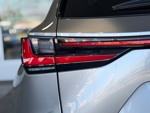 Used 2025 Lexus NX 350h AWD w/ Accessory Package (2T) image 10