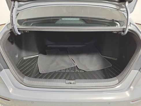 Used 2025 Honda Accord EX-L image 10