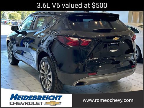 Certified 2022 Chevrolet Blazer Premier w/ Enhanced Convenience Package image 5