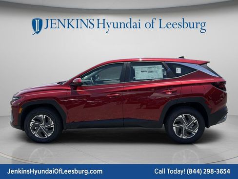 New 2026 Hyundai Tucson Blue SE w/ Tow & Go Package AWD/4WD image 10