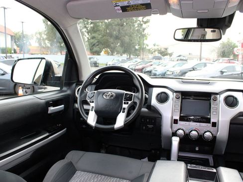 Used 2018 Toyota Tundra SR5 w/ TRD Off Road Package image 29