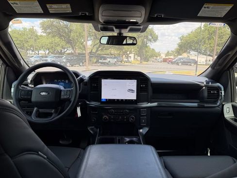 Used 2025 Ford F150 STX w/ Equipment Group 200A RWD image 17