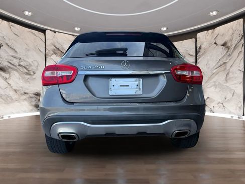 Used 2019 Mercedes-Benz GLA 250 w/ Premium Package image 6