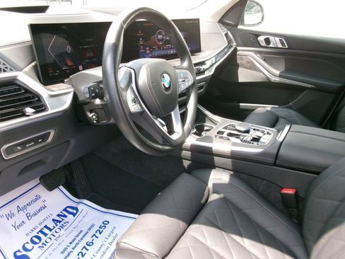 Used 2025 BMW X7 xDrive40i AWD/4WD image 16