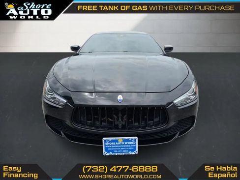 Used 2017 Maserati Ghibli S Q4 AWD/4WD image 2