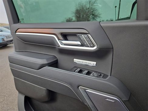 Used 2025 GMC Sierra 1500 Denali w/ Denali Reserve Package image 22