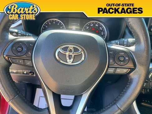 Used 2021 Toyota RAV4 XLE w/ XLE Grade Weather Package AWD/4WD image 29