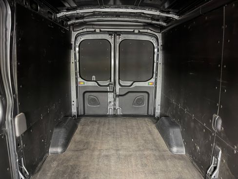 Used 2023 Ford Transit 250 Medium Roof AWD w/ Interior Upgrade Package image 31