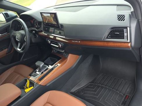 Used 2023 Audi Q5 2.0T Premium Plus w/ Premium Plus Package image 29