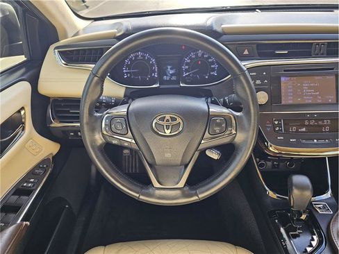 Used 2013 Toyota Avalon XLE Touring FWD image 6