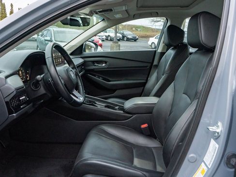 Certified 2023 Honda Accord Touring image 28