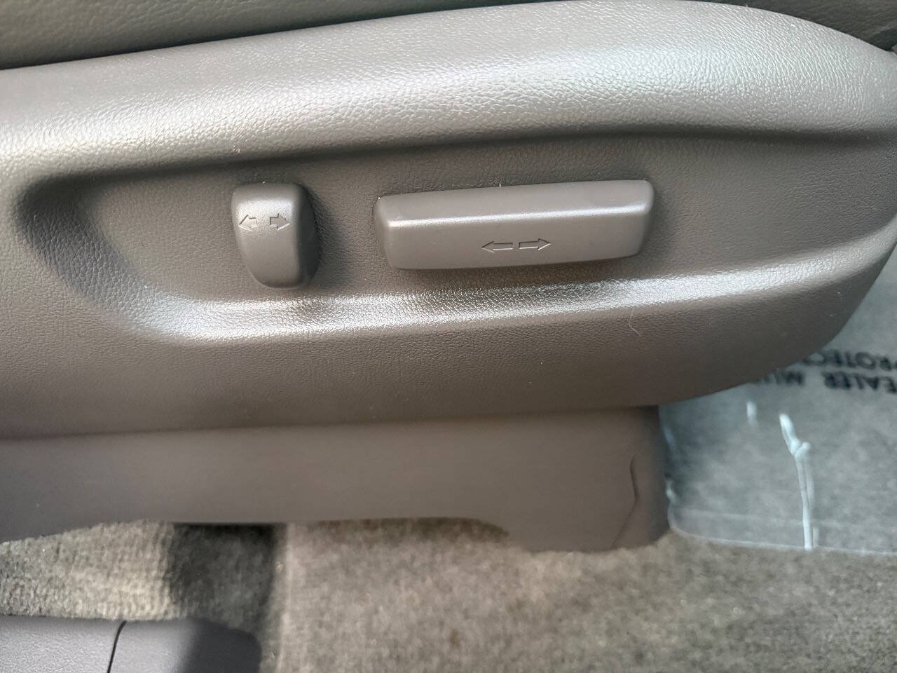 Used 2012 Honda Odyssey Touring image 19