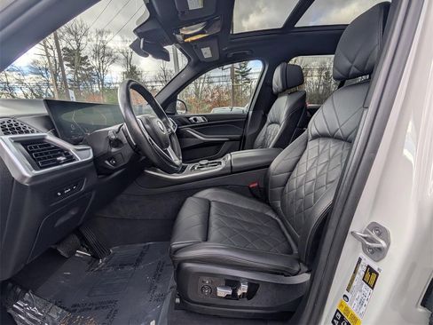 Used 2024 BMW X5 xDrive40i image 30