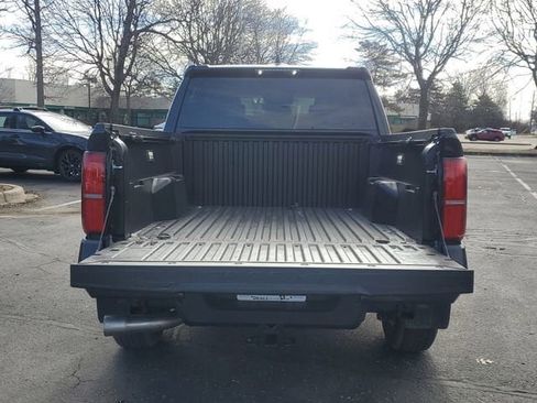 New 2026 Toyota Tacoma SR5 image 8