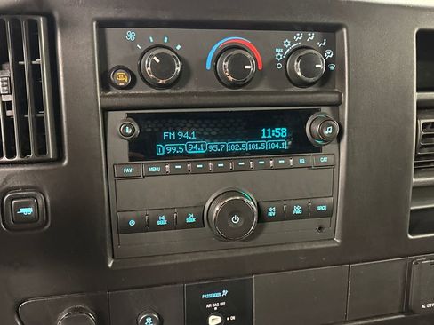 Used 2024 Chevrolet Express 2500 w/ Driver Convenience Package image 39