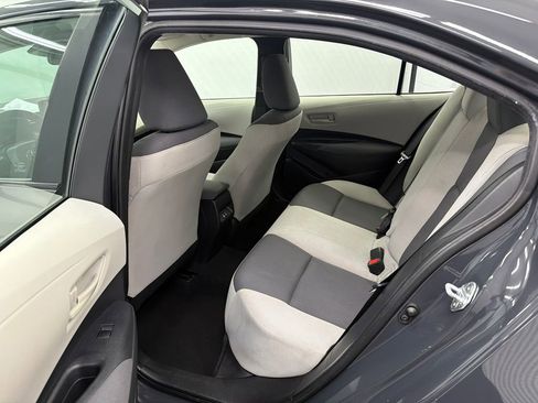 Used 2023 Toyota Corolla LE FWD image 19