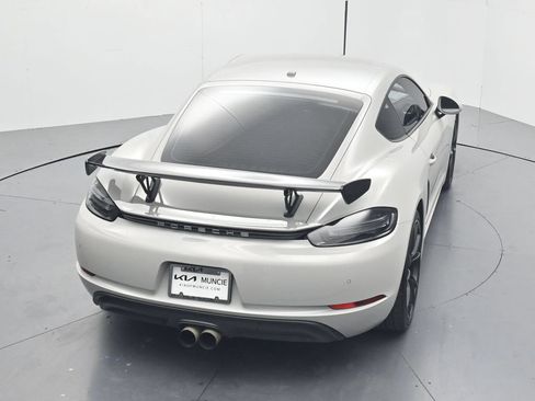 Used 2018 Porsche 718 Cayman S RWD image 46