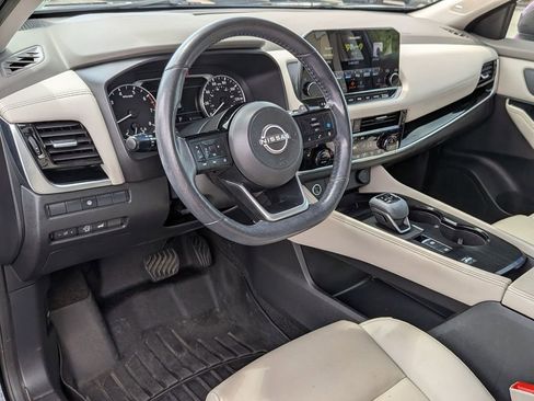 Used 2023 Nissan Rogue SL w/ SL Premium Package FWD image 30