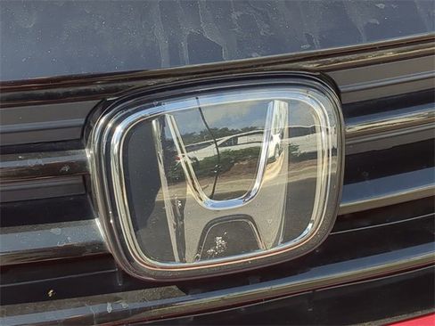 Used 2023 Honda Odyssey Sport image 13