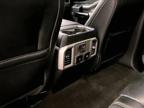 Used 2020 Ford F150 Lariat w/ Equipment Group 502A Luxury AWD/4WD image 11