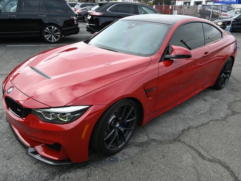 Used 2020 BMW M4 CS w/ Executive Package RWD image 3