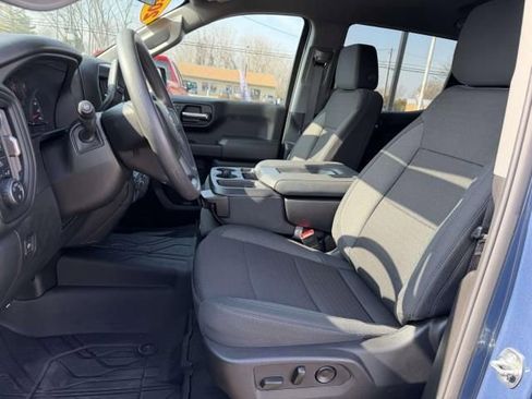 Certified 2024 Chevrolet Silverado 1500 Custom image 5