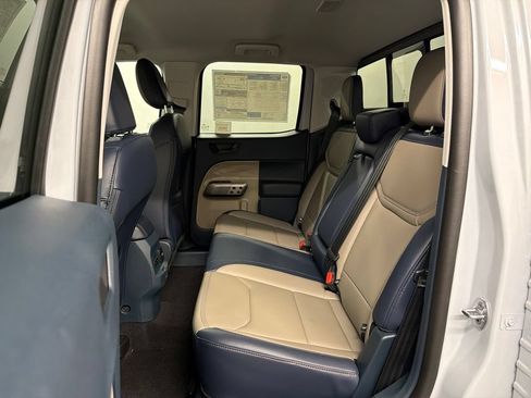 New 2026 Ford Maverick Lariat AWD/4WD image 30