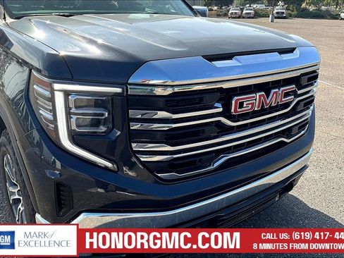 Used 2025 GMC Sierra 1500 SLT image 29