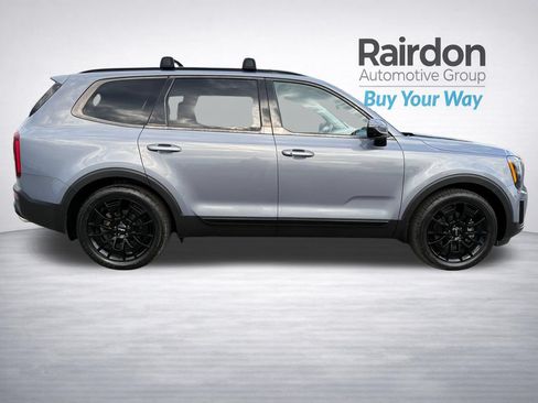 Certified 2022 Kia Telluride SX w/ SX Prestige Package AWD/4WD image 8