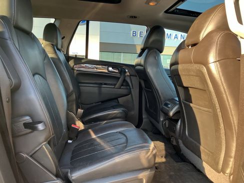Used 2017 Buick Enclave Leather w/ Enclave Sport Touring Edition image 32