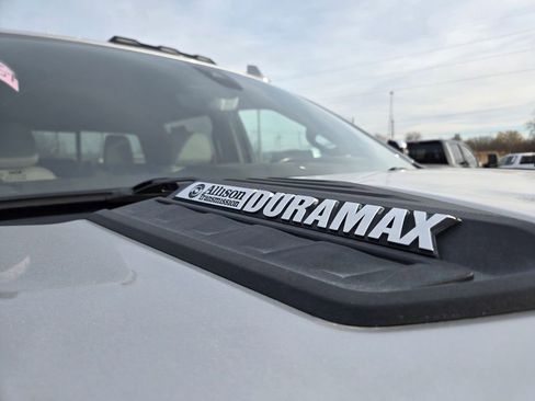 Used 2022 Chevrolet Silverado 2500 LTZ image 42