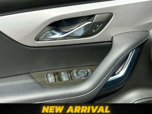 Used 2023 Chevrolet Blazer LT w/ Midnight/Sport Edition image 17