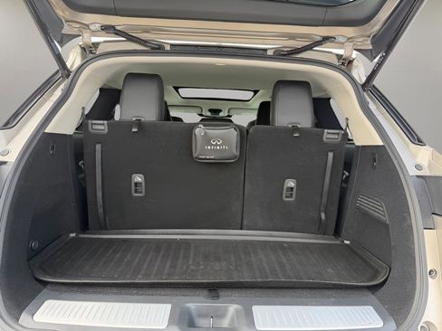 Used 2023 INFINITI QX60 Luxe w/ Cargo Package image 9