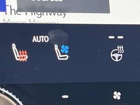 Certified 2024 Lexus RX 350 FWD w/ Convenience Package image 39