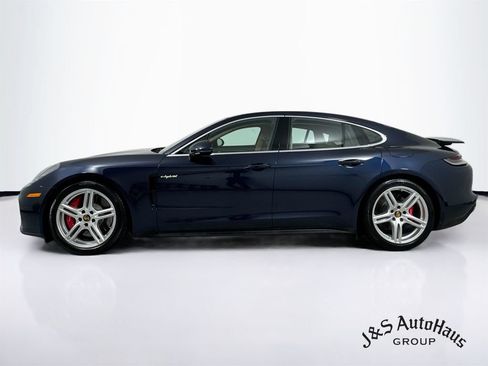 Used 2023 Porsche Panamera 4S w/ Premium Package AWD/4WD image 4