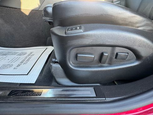 Used 2014 Cadillac SRX Luxury image 12