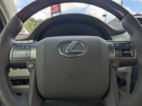 Used 2013 Lexus GX 460 Premium AWD/4WD image 14