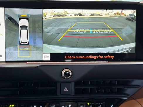 New 2026 Toyota Crown Signia AWD/4WD image 27