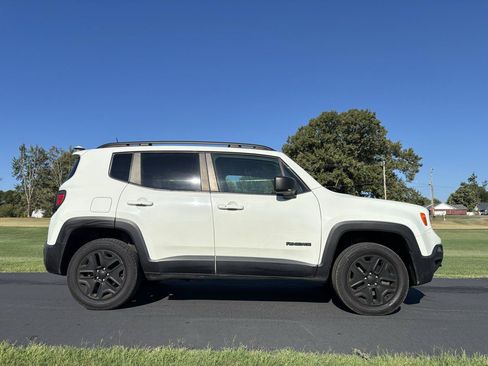 Used 2018 Jeep Renegade Sport w/ Power & Air Group AWD/4WD image 1