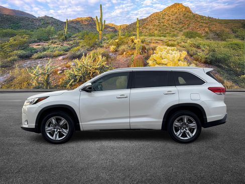 Used 2019 Toyota Highlander Limited image 7