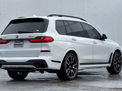 Used 2022 BMW X7 xDrive40i w/ M Sport Package image 4