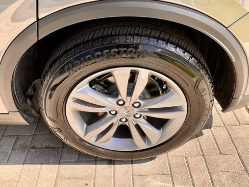 Certified 2025 Acura MDX SH-AWD image 17