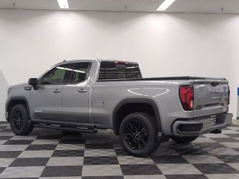 Used 2025 GMC Sierra 1500 Elevation w/ Preferred Package AWD/4WD image 5