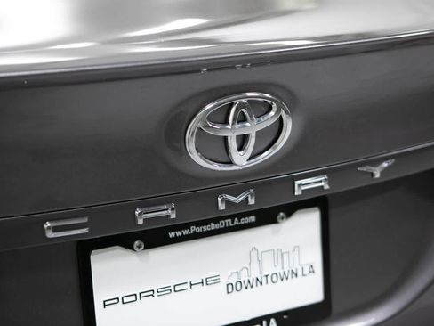 Used 2023 Toyota Camry SE FWD image 19