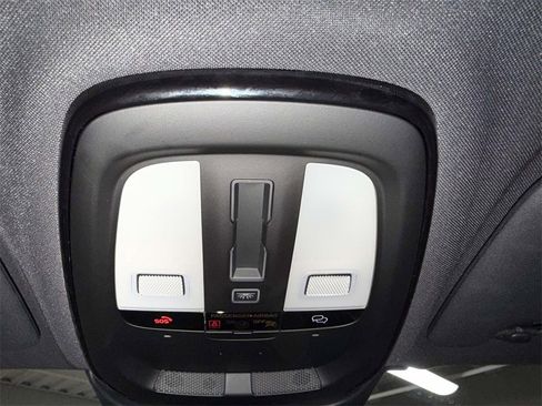 Used 2024 Volvo S60 B5 Ultimate w/ Climate Package image 24